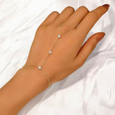 FLEUR BOND HAND CHAIN